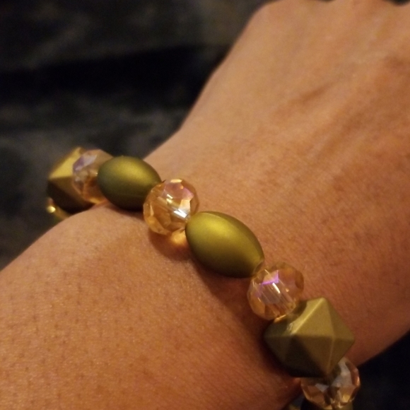 Handcraft jewelry - Picture 2 of 2